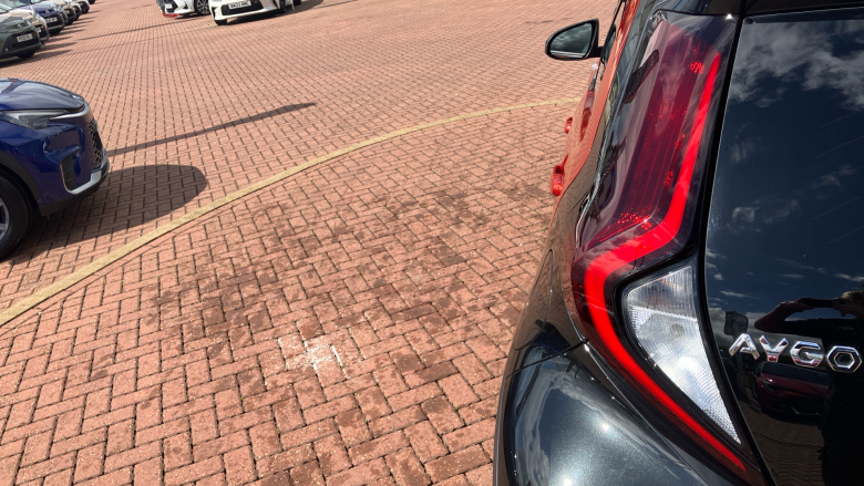 Toyota Aygo X 1.0 VVT-i Edge 5dr Petrol Hatchback